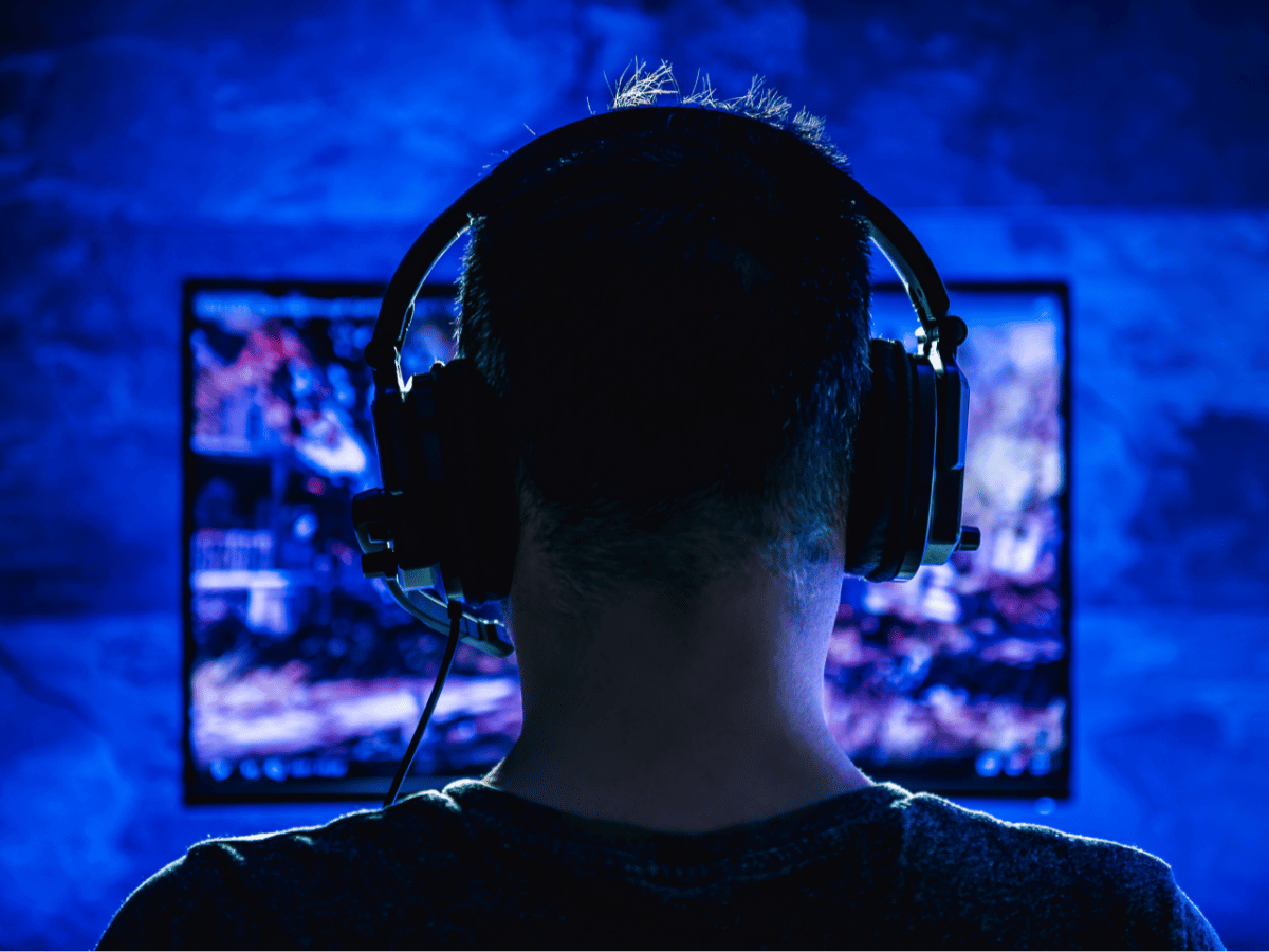 ADHD & video games: Building important skills or worsening your symptoms?